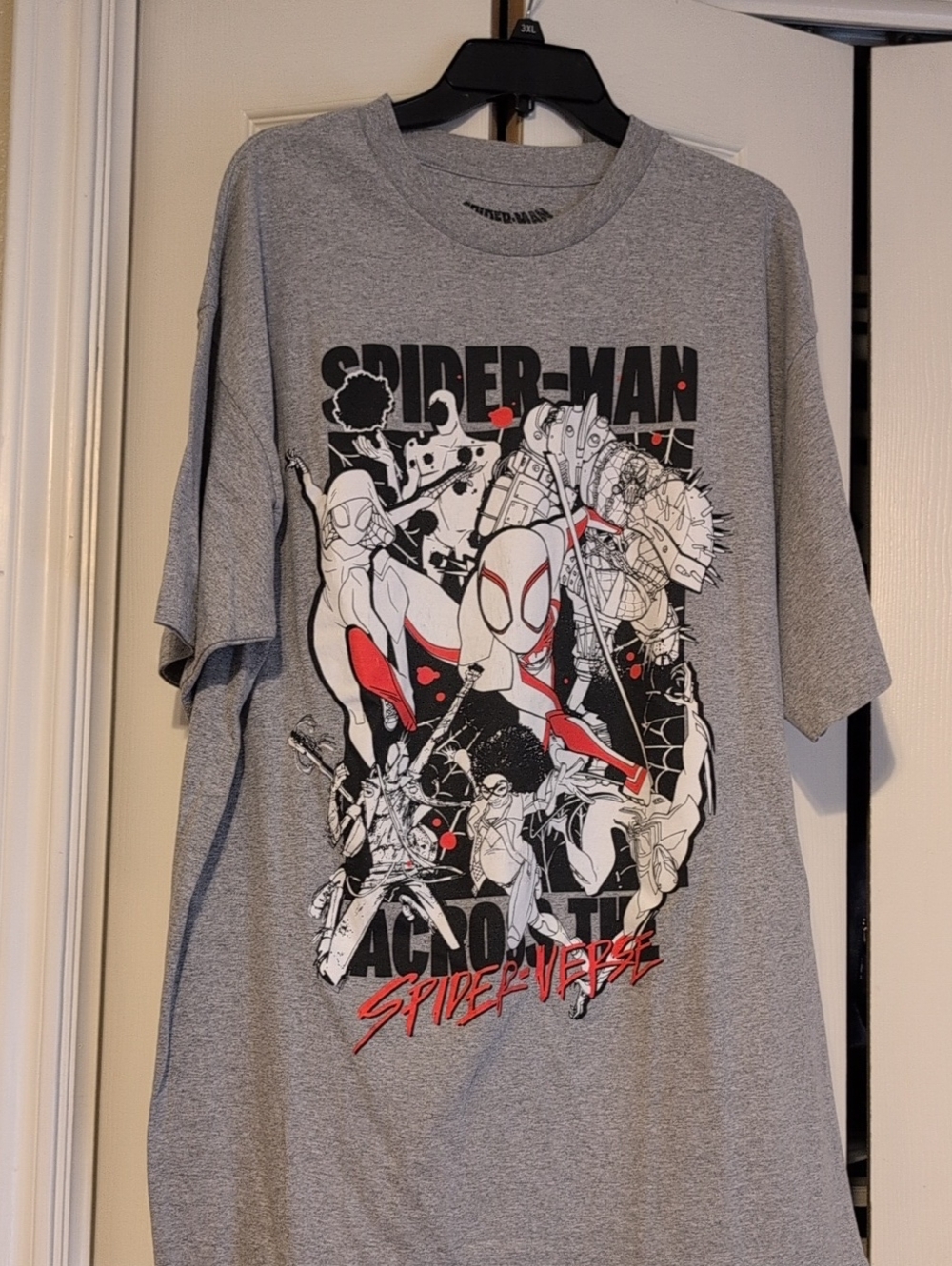 Spiderman Gray Short Sleeve Tee with Red & Black Graphic 2XLT